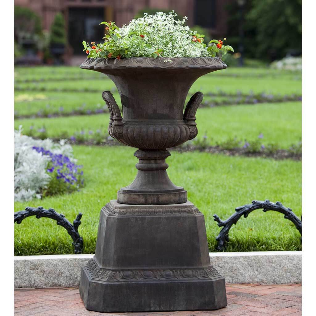 Campania Smithsonian L'Enfant Urn w/Pedestal - PPD-528