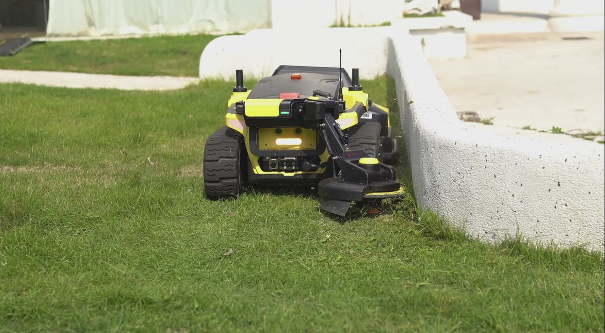 YARBO Core Modular Yard Robot