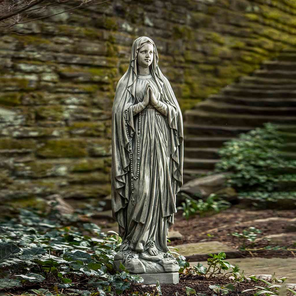 Campania Large Classic Madonna Garden Statue - R-110