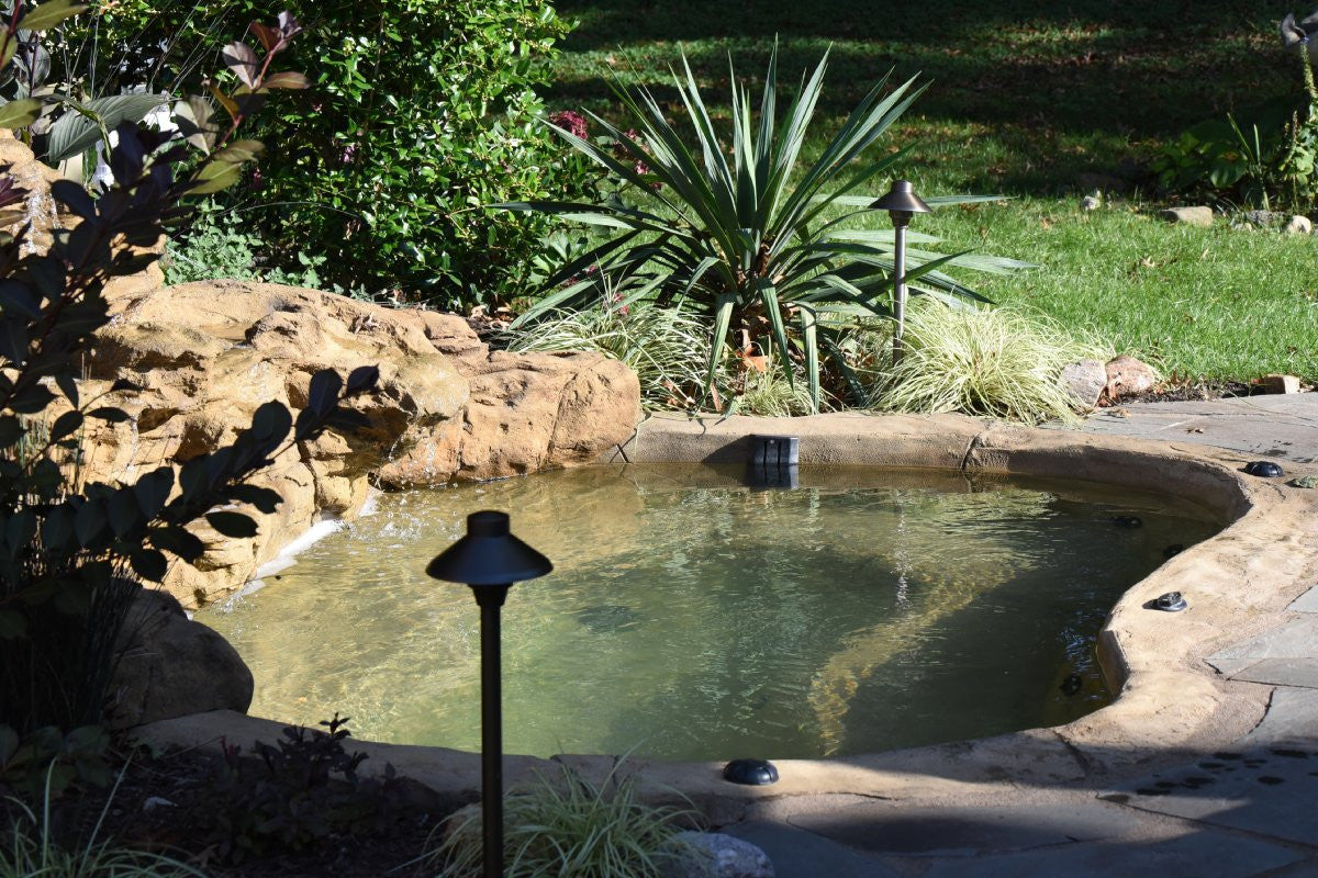 Natural Spas Serenity Bay In Ground Hot Tub and Spa