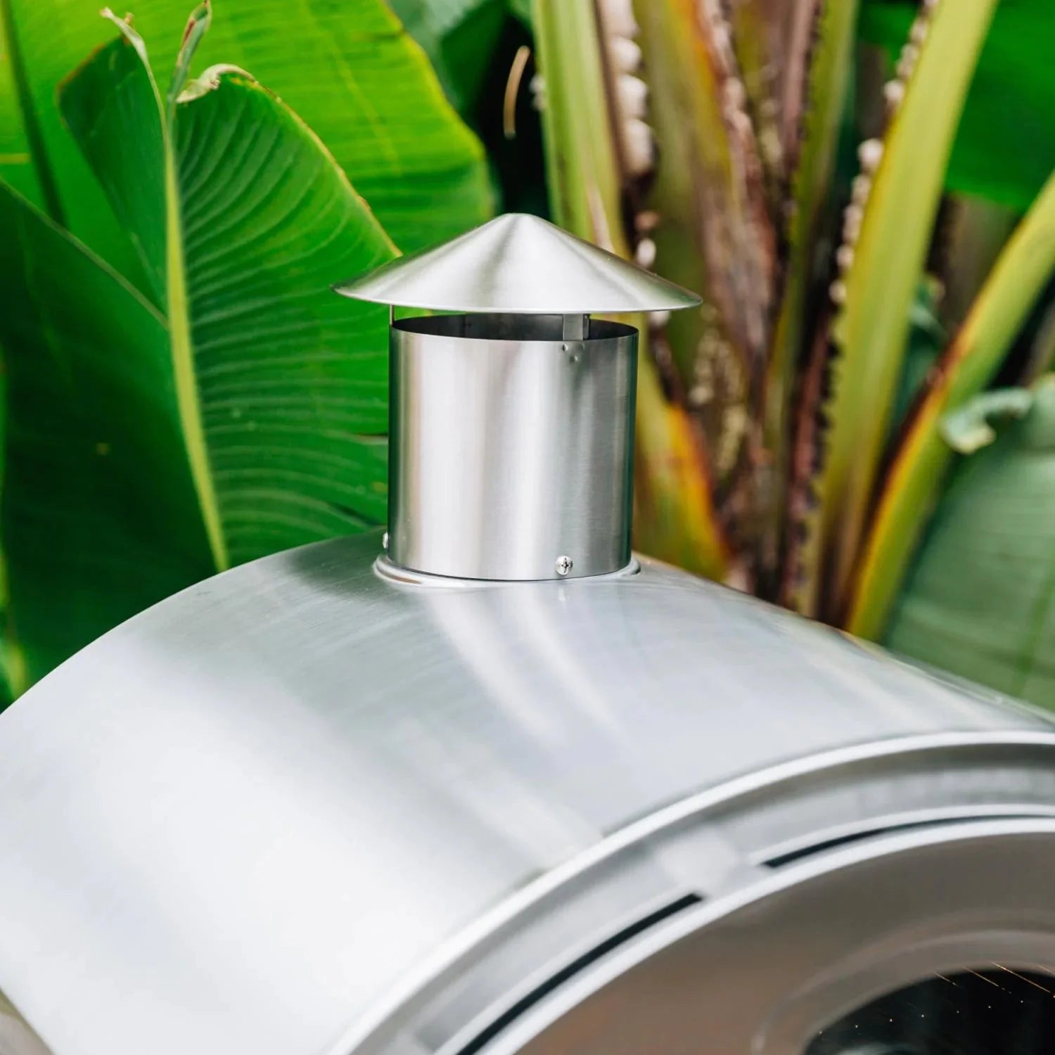 Summerset 60" Outdoor Freestanding Gas Pizza Oven [SS-OVFS-LP/NG]