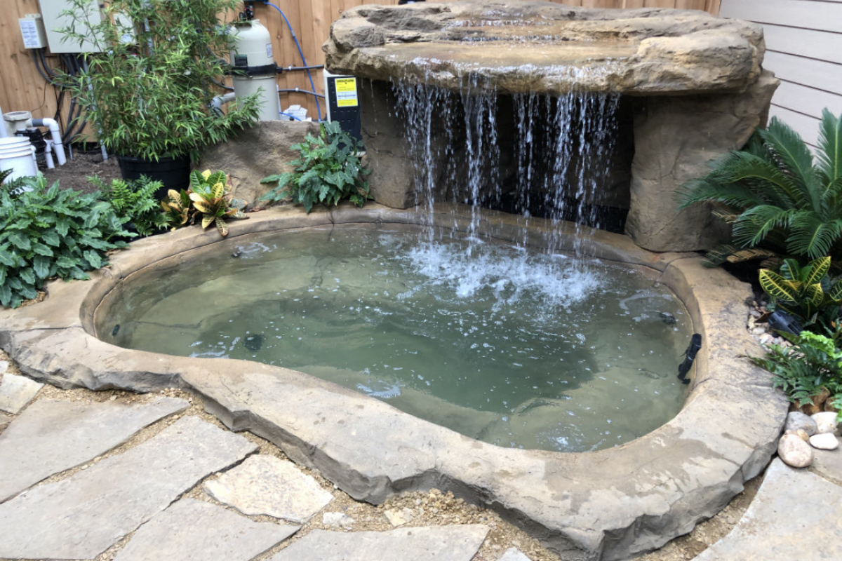 Natural Spas Sunset Bay In Ground Hot Tub and Spa