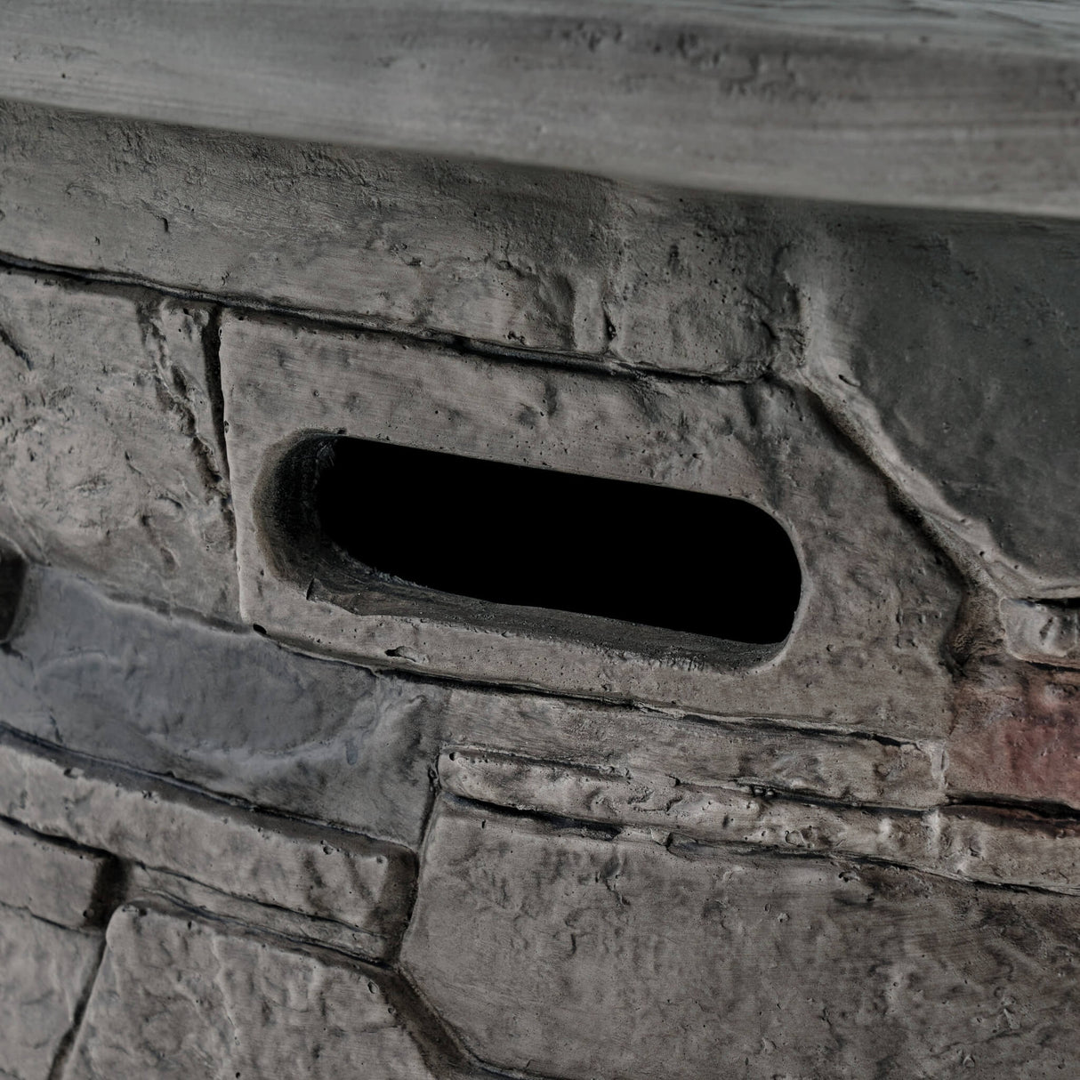 32" Transitional Outdoor Concrete Round Propane Fire Pit Table, Gray (SAK48268)